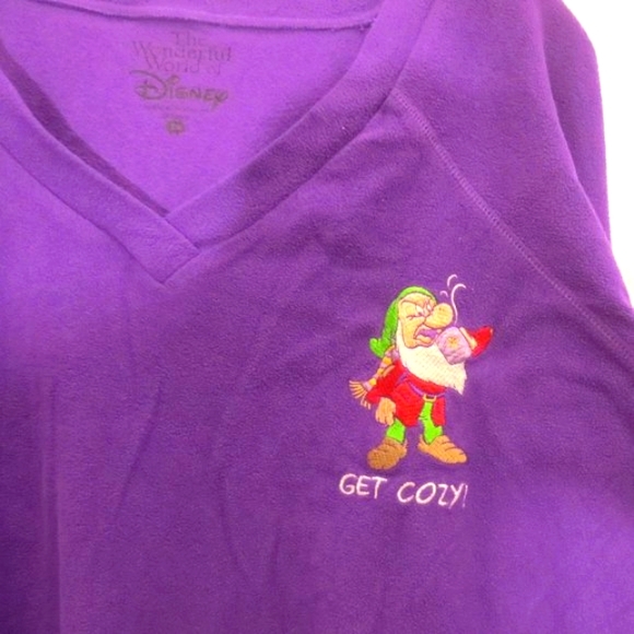 Disney Purple Plus Size 2X Embroidered Graphic Grumpy Get Cozy Fleece Lounge Top - Picture 2 of 8